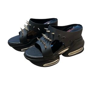 Anthony Wang spike platforms